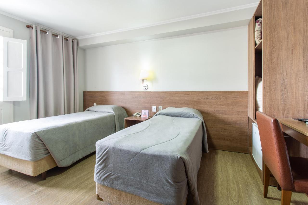 Hotel Dom Rafael Executivo Santa Maria  Exteriör bild